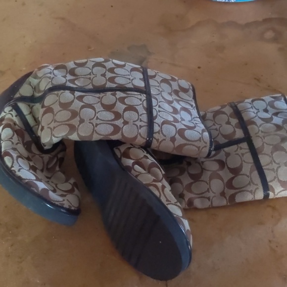 Coach boots - Picture 1 of 3